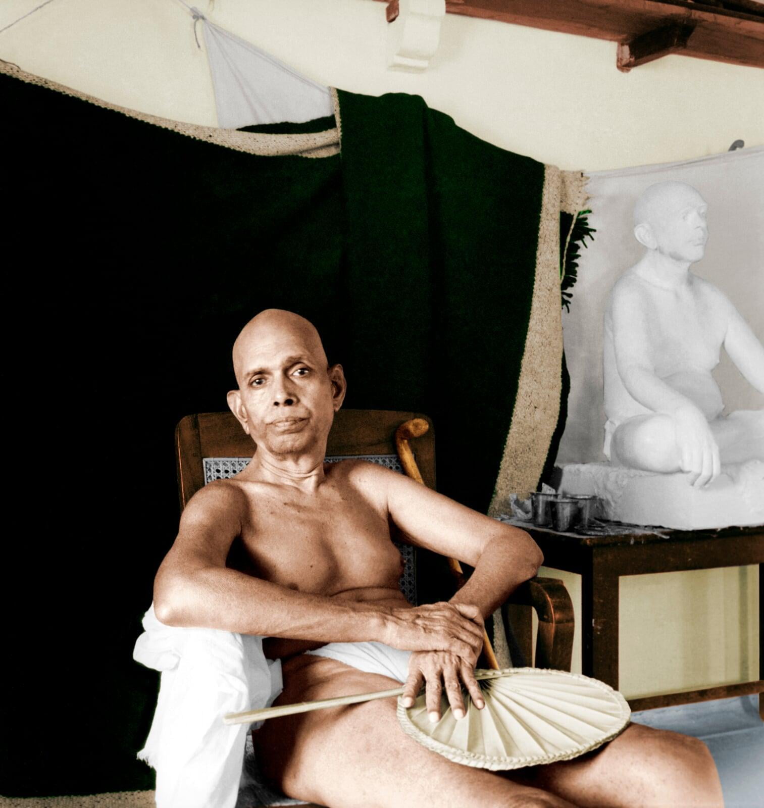 SIB_20_bha_sitting-in-wooden-chair-posing-for-sculpture_6-of-14_restored_colour